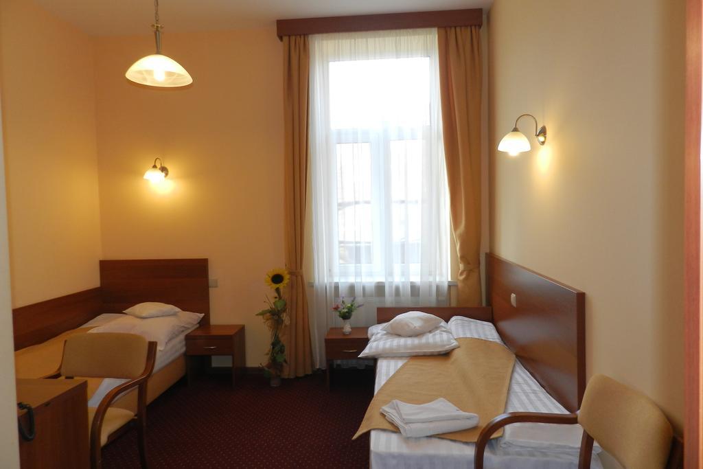 Pokój z 2 łóżkami pojedynczymi